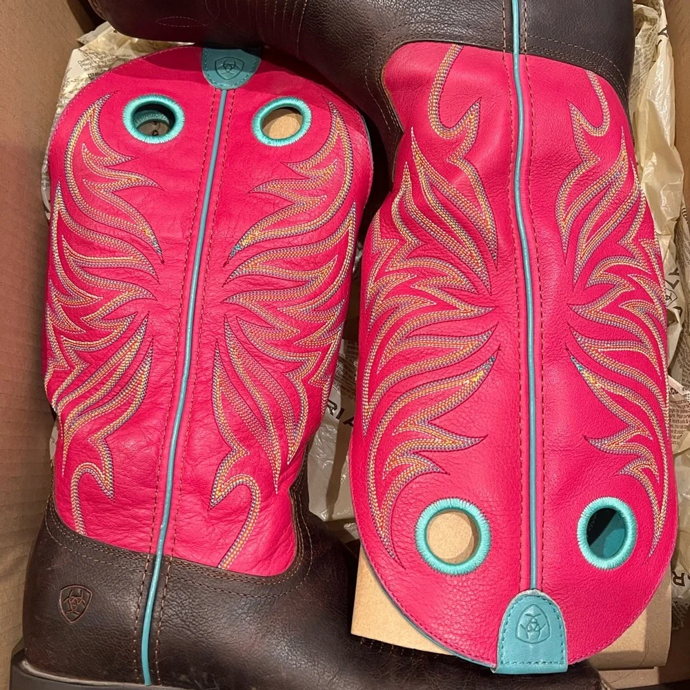 Ariat Pink and Brown Western Boots - Picture 5 of 8